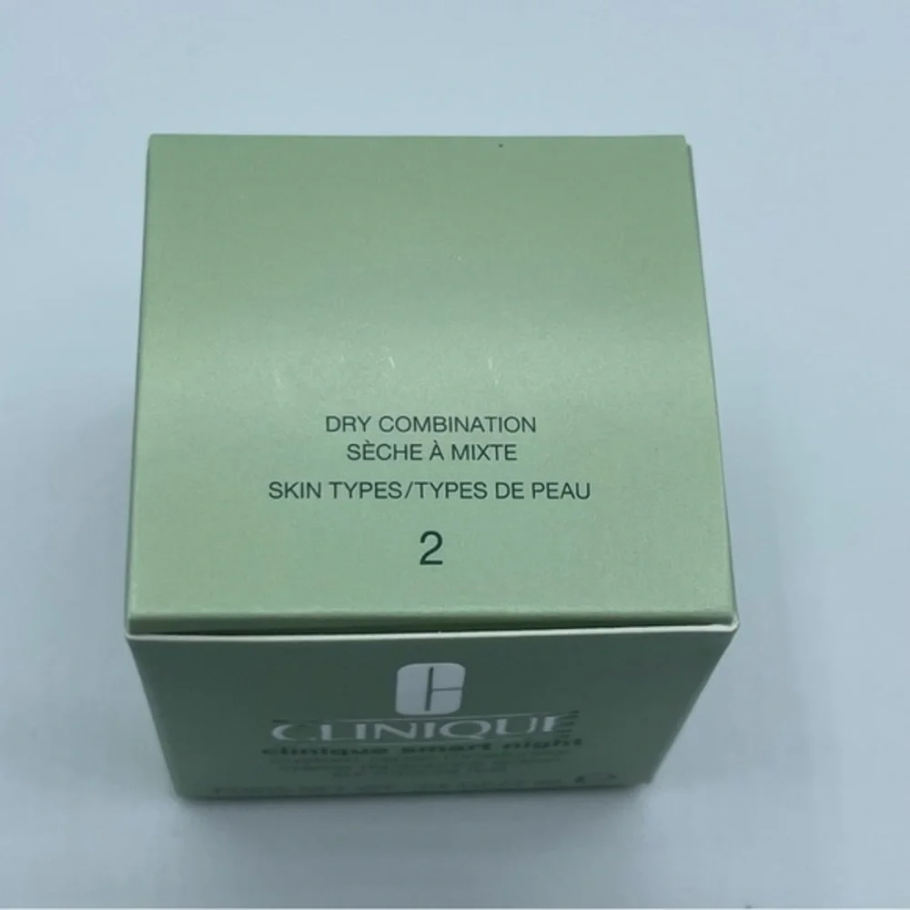 Clinique Smart Night Custom Repair Moisturizer‎ Mini Size .24oz New